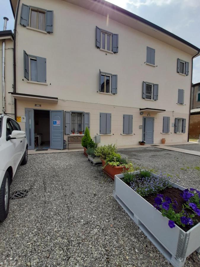 Reggiolacittainvisibile B&B Reggio Emilia Exteriör bild